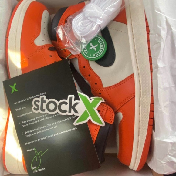 Jordan 1 Reversed Shatterd Backboard - Picture 2 of 14